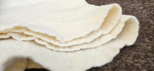 Wool felt mattress protector
